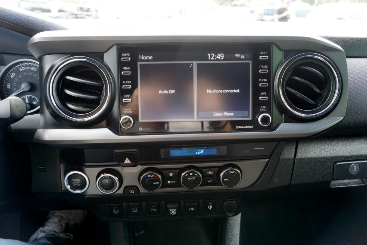 2021 Toyota Tacoma SR5 Double Cab photo 17