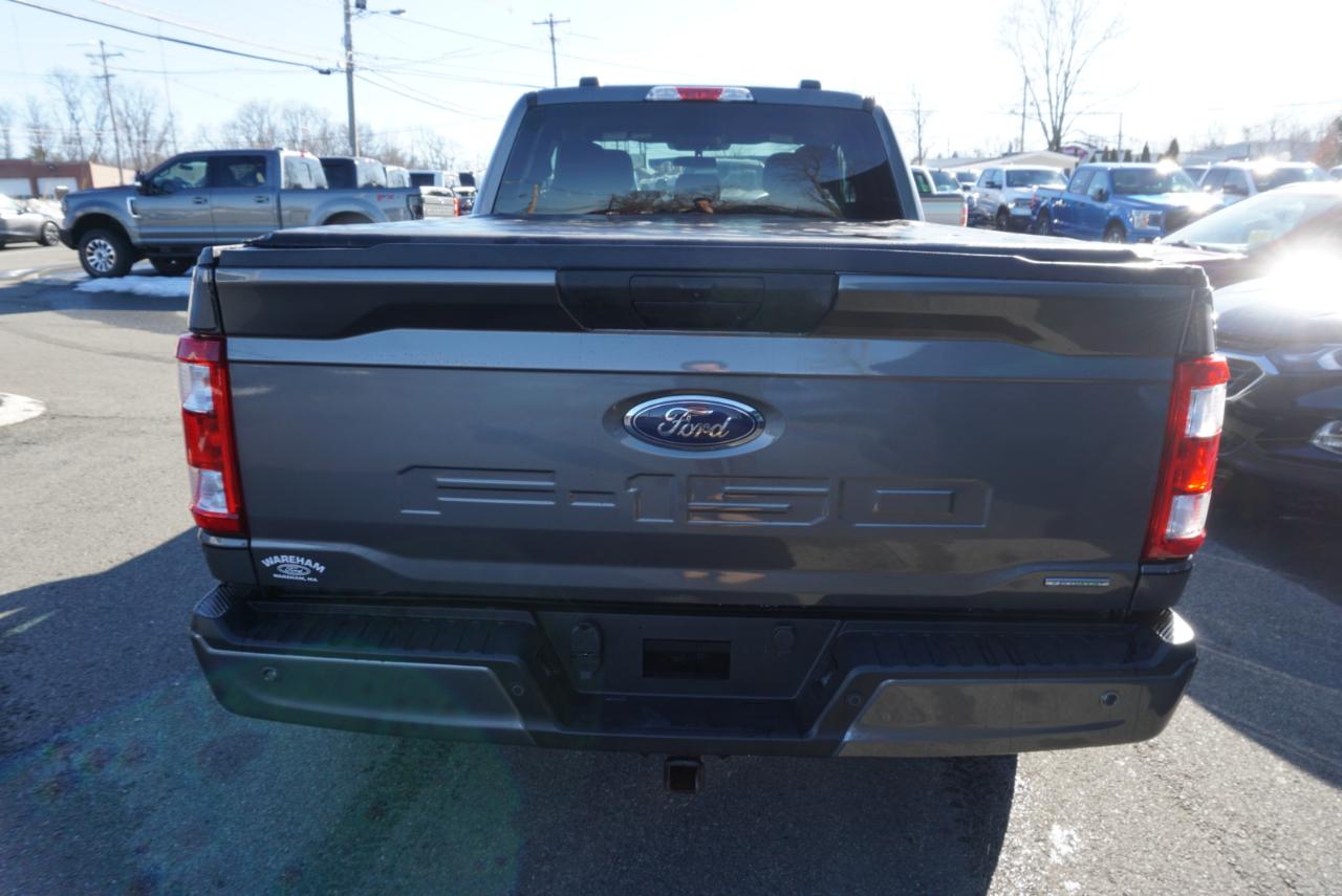 Ford F-150  2021