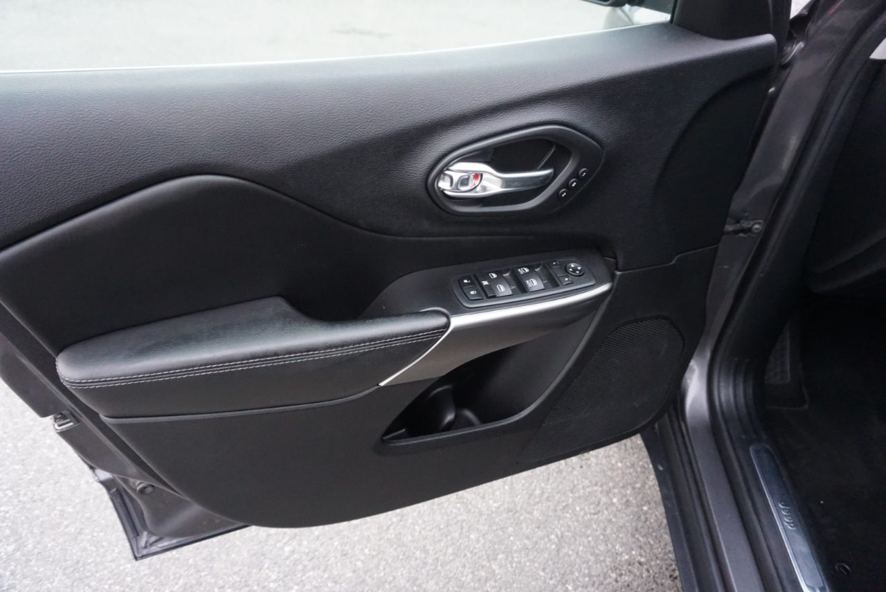 Jeep Cherokee Limited 4x4 2020