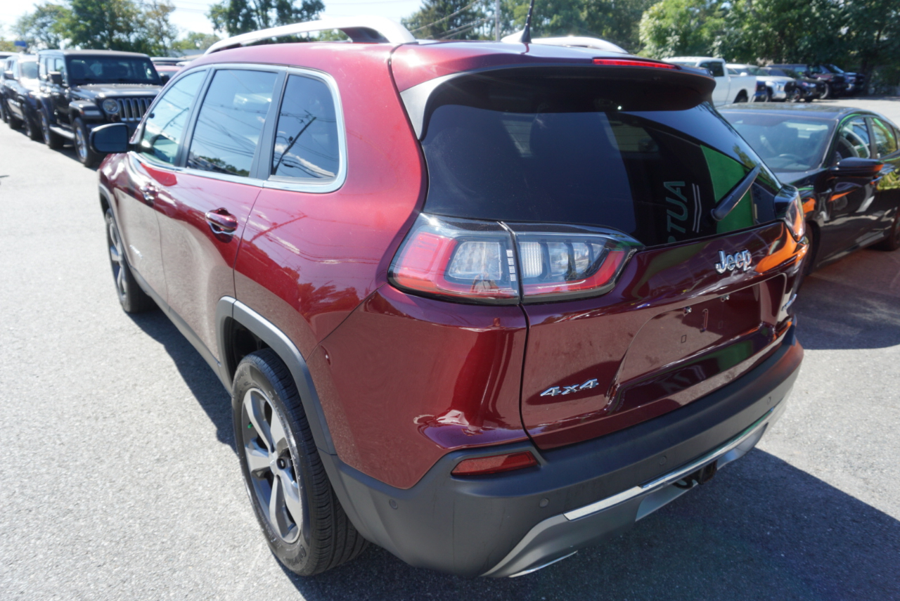2019 Jeep Cherokee Limited photo 3