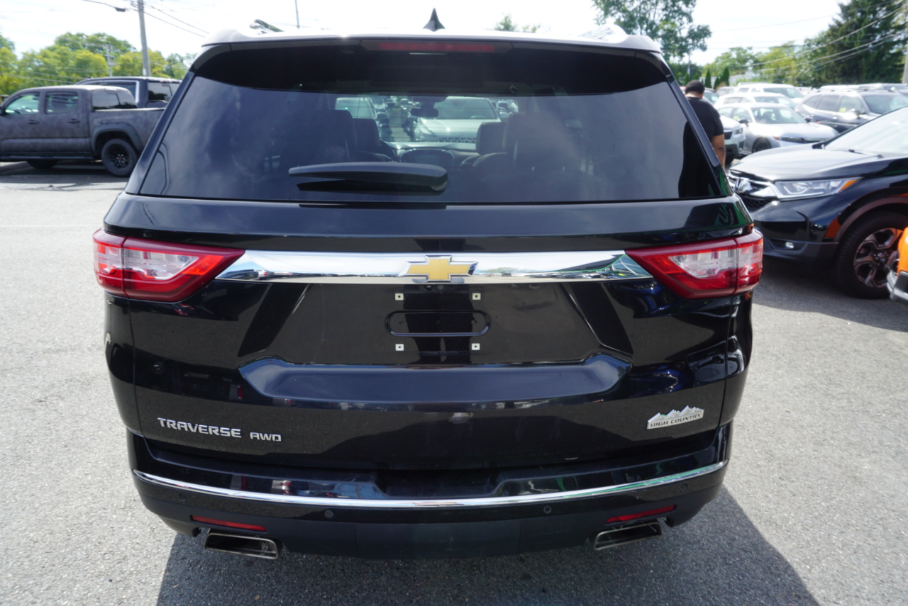 2019 Chevrolet Traverse High Country photo 3