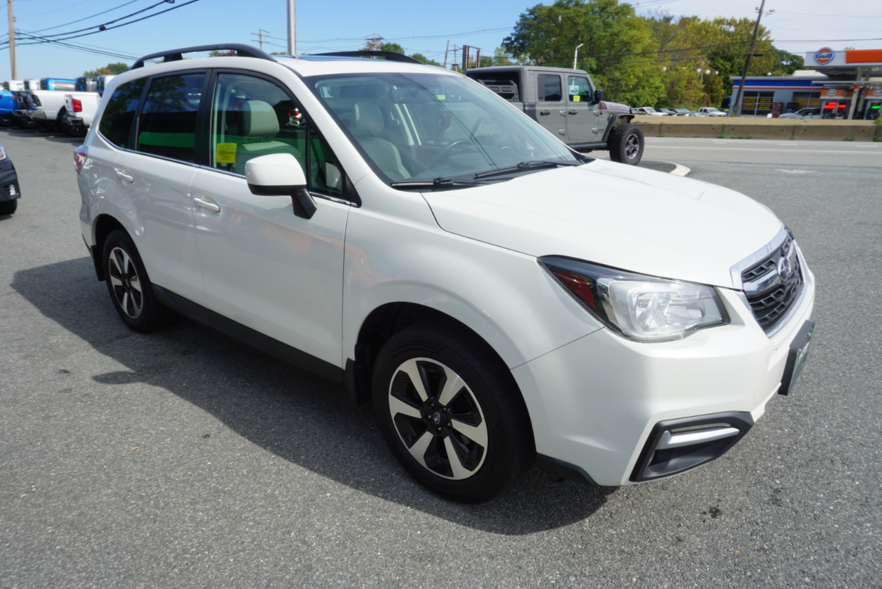 2018 Subaru Forester 2.5i Limited photo 2