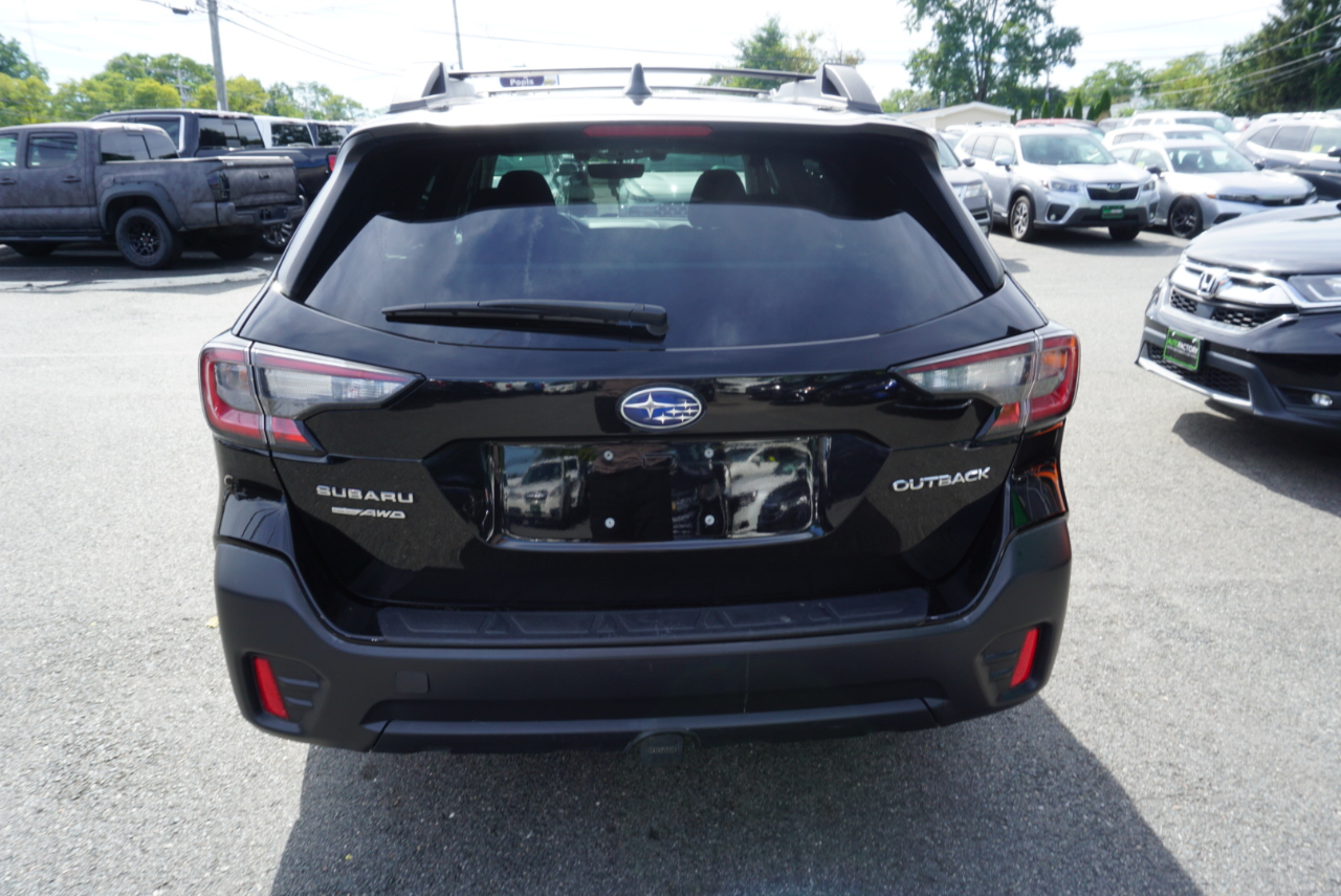 2021 Subaru Outback Premium photo 3