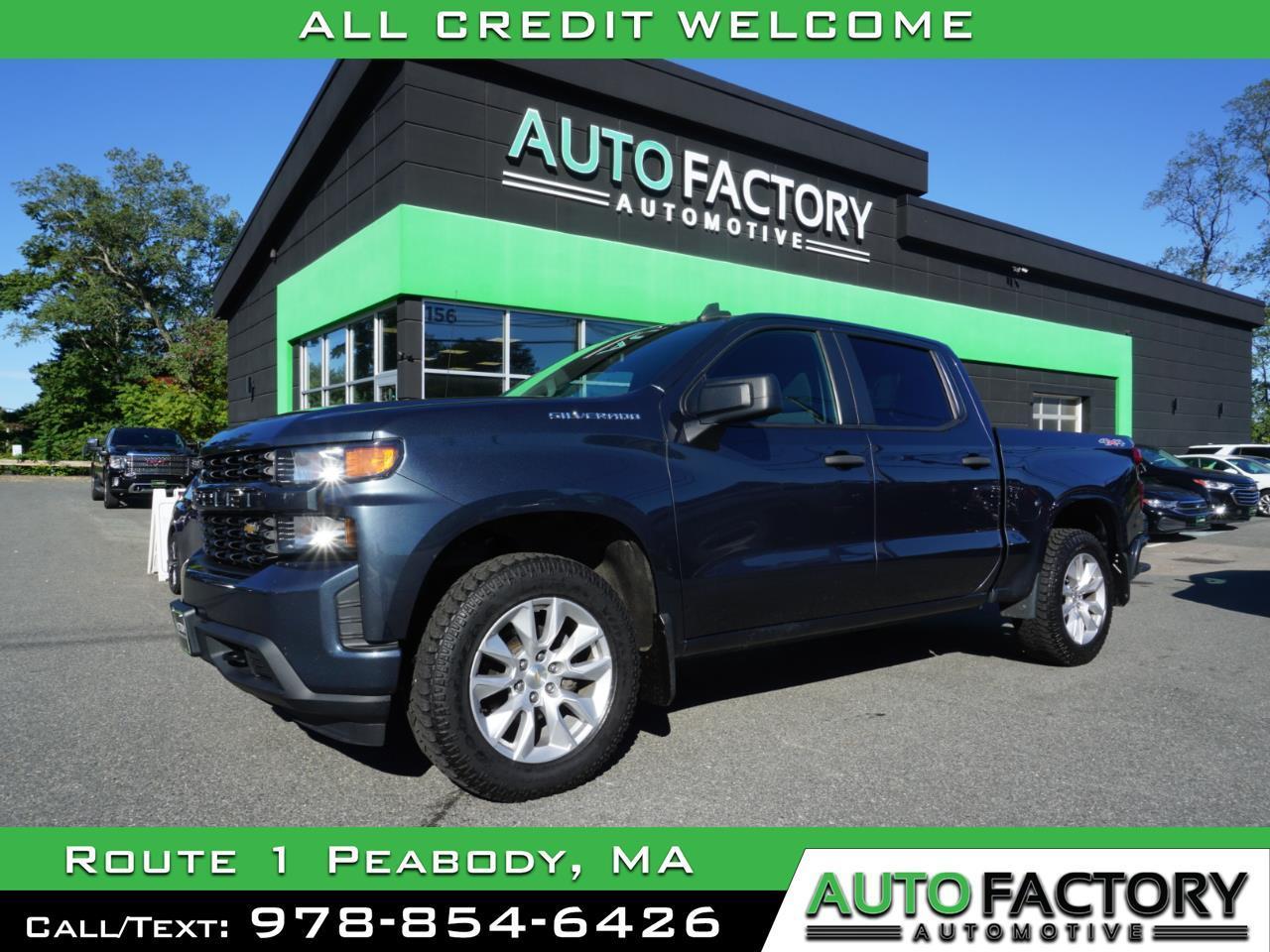 2021 Chevrolet Silverado 1500 4WD Crew Cab Custom