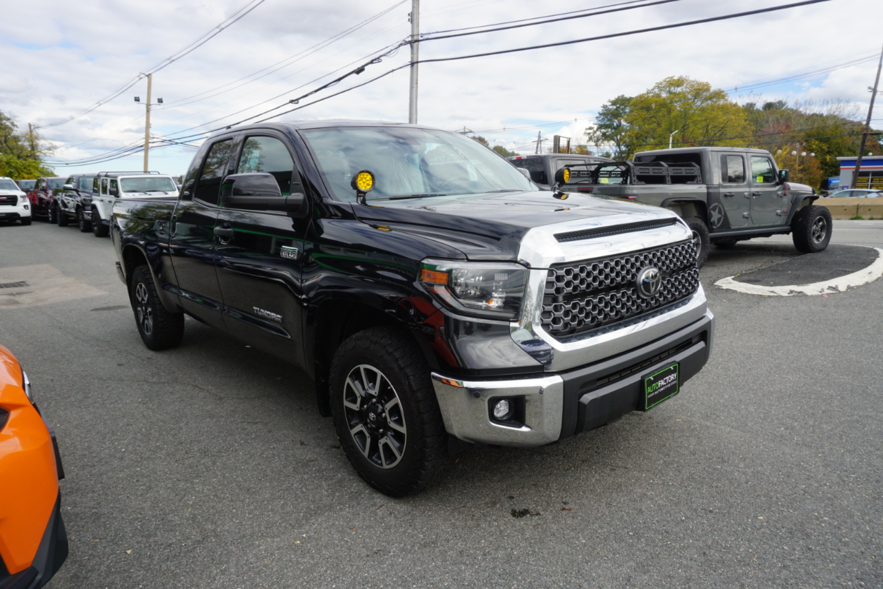Toyota Tundra 4WD  2021