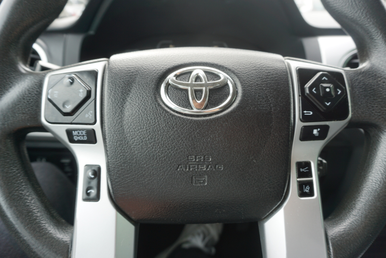 Toyota Tundra 4WD  2021