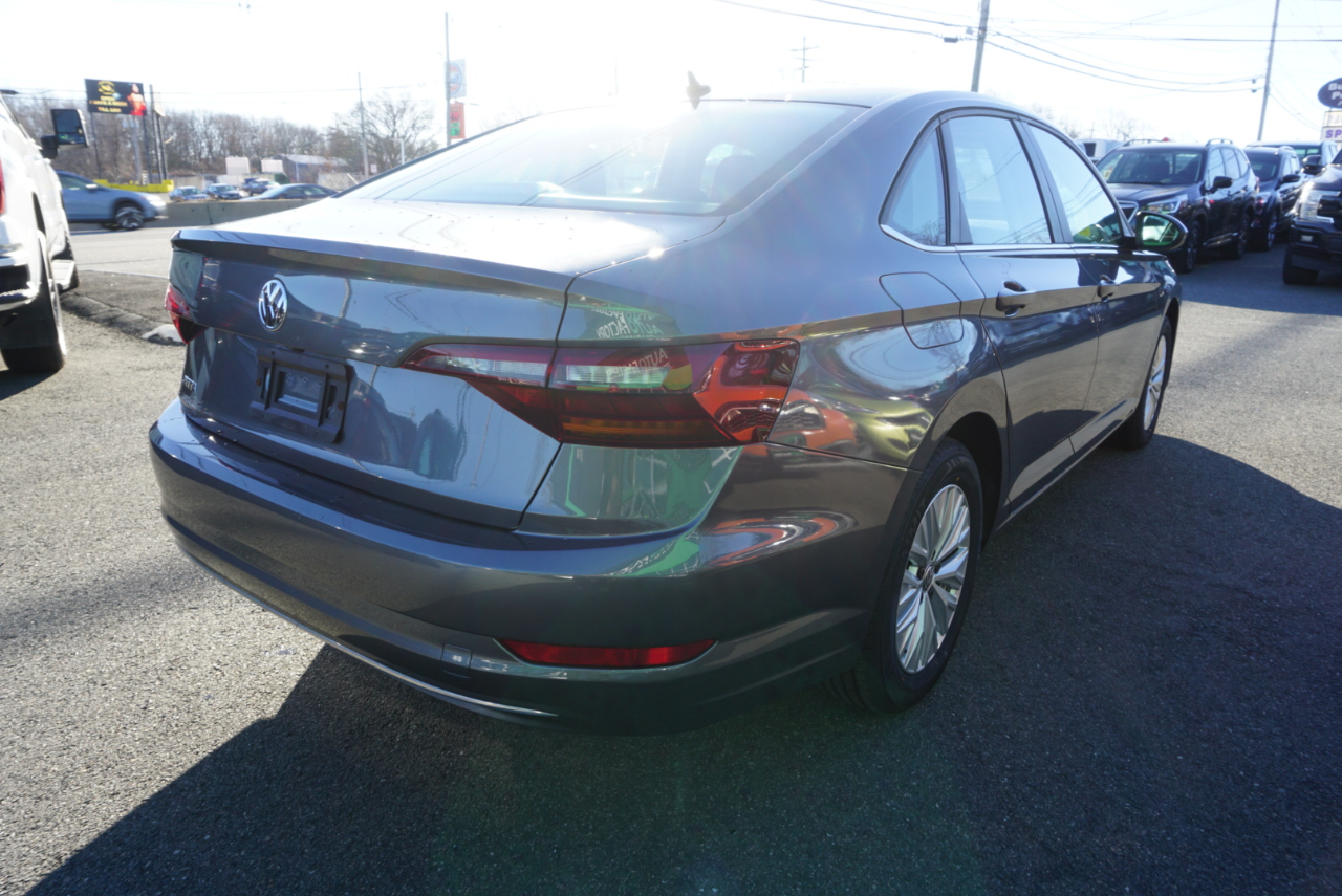 Volkswagen Jetta  2019