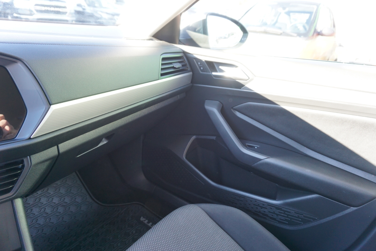 Volkswagen Jetta  2019