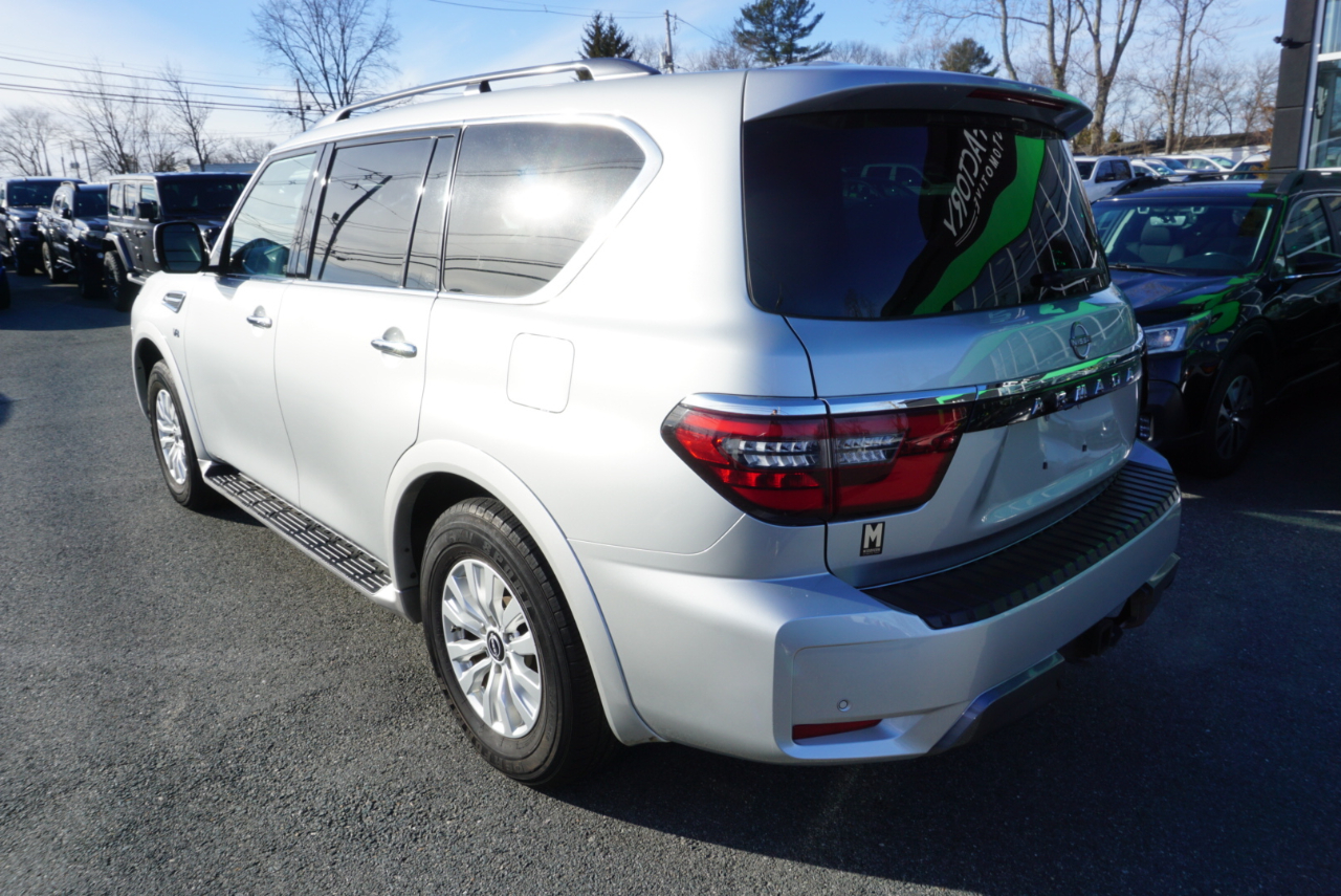 Nissan Armada 4x4 SV 2021