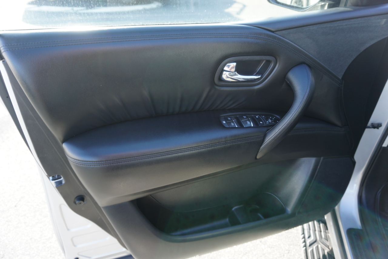 Nissan Armada 4x4 SV 2021