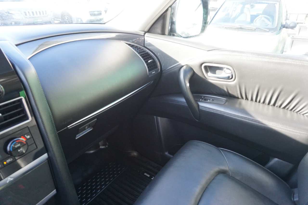 Nissan Armada 4x4 SV 2021