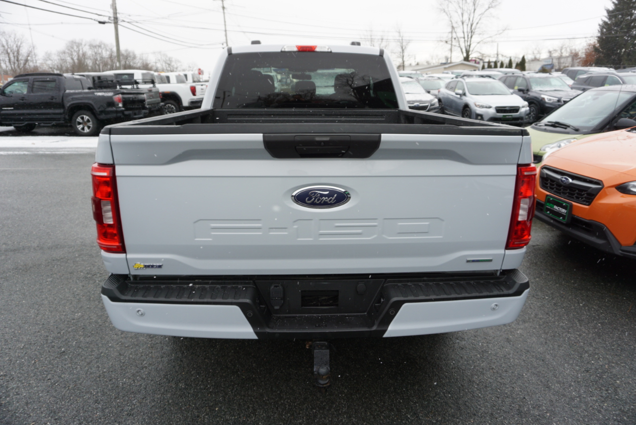 Ford F-150  2021