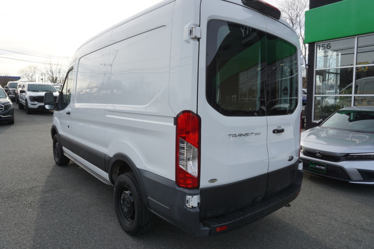 Ford Transit Van T-250 130" Med Rf 9000 GVWR Sliding RH Dr 2019