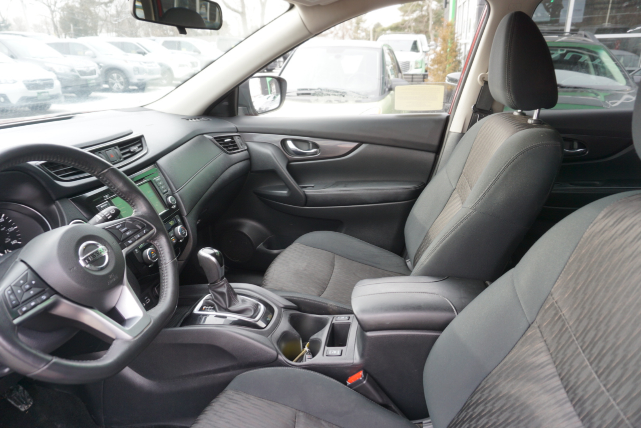 Nissan Rogue AWD SV 2018