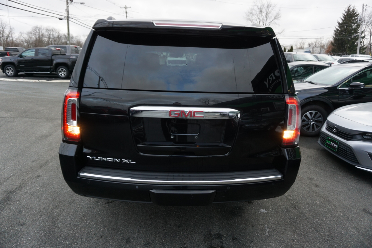GMC Yukon XL 4WD 4dr Denali 2018