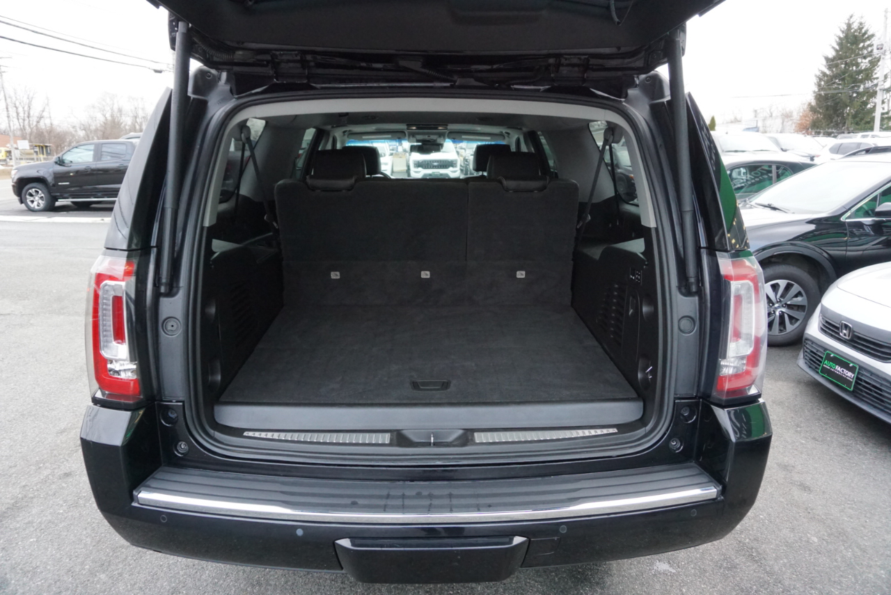 GMC Yukon XL 4WD 4dr Denali 2018