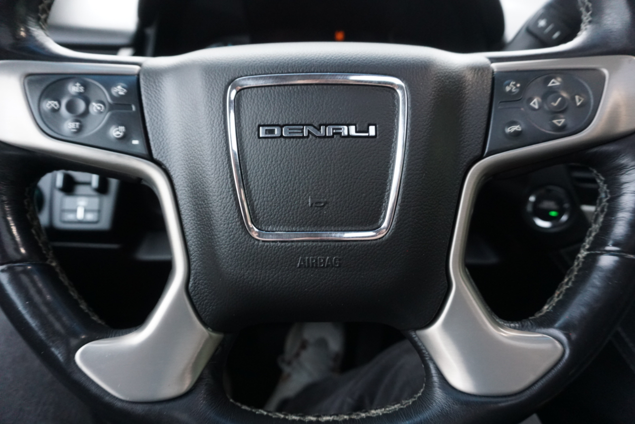 GMC Yukon XL 4WD 4dr Denali 2018