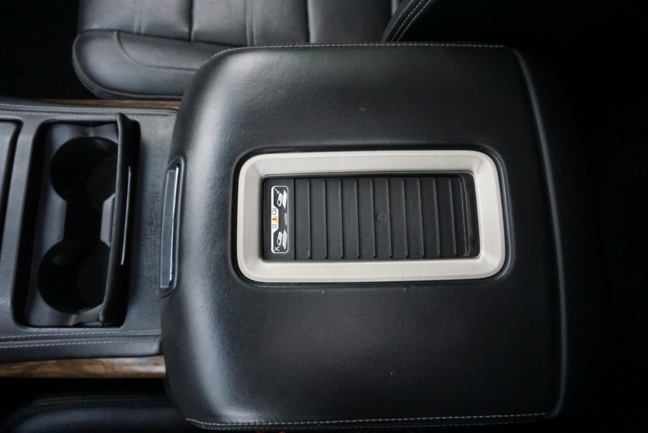 GMC Yukon XL 4WD 4dr Denali 2018