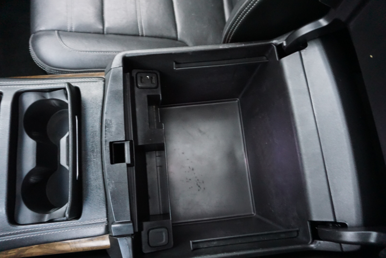 GMC Yukon XL 4WD 4dr Denali 2018