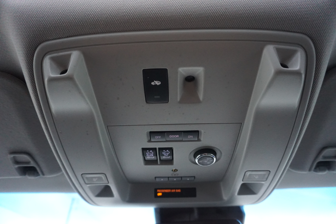 GMC Yukon XL 4WD 4dr Denali 2018