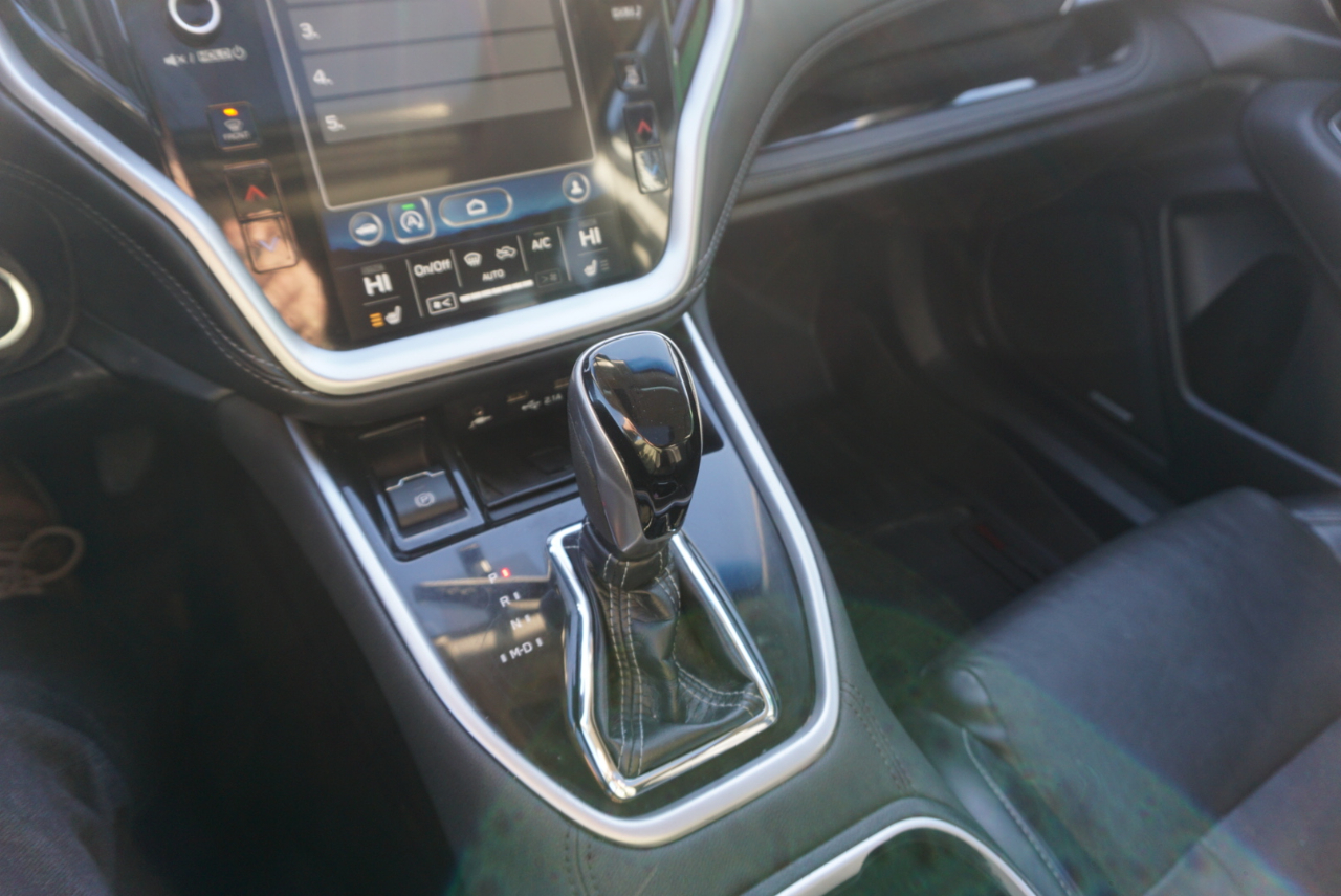 Subaru Outback Limited CVT 2020