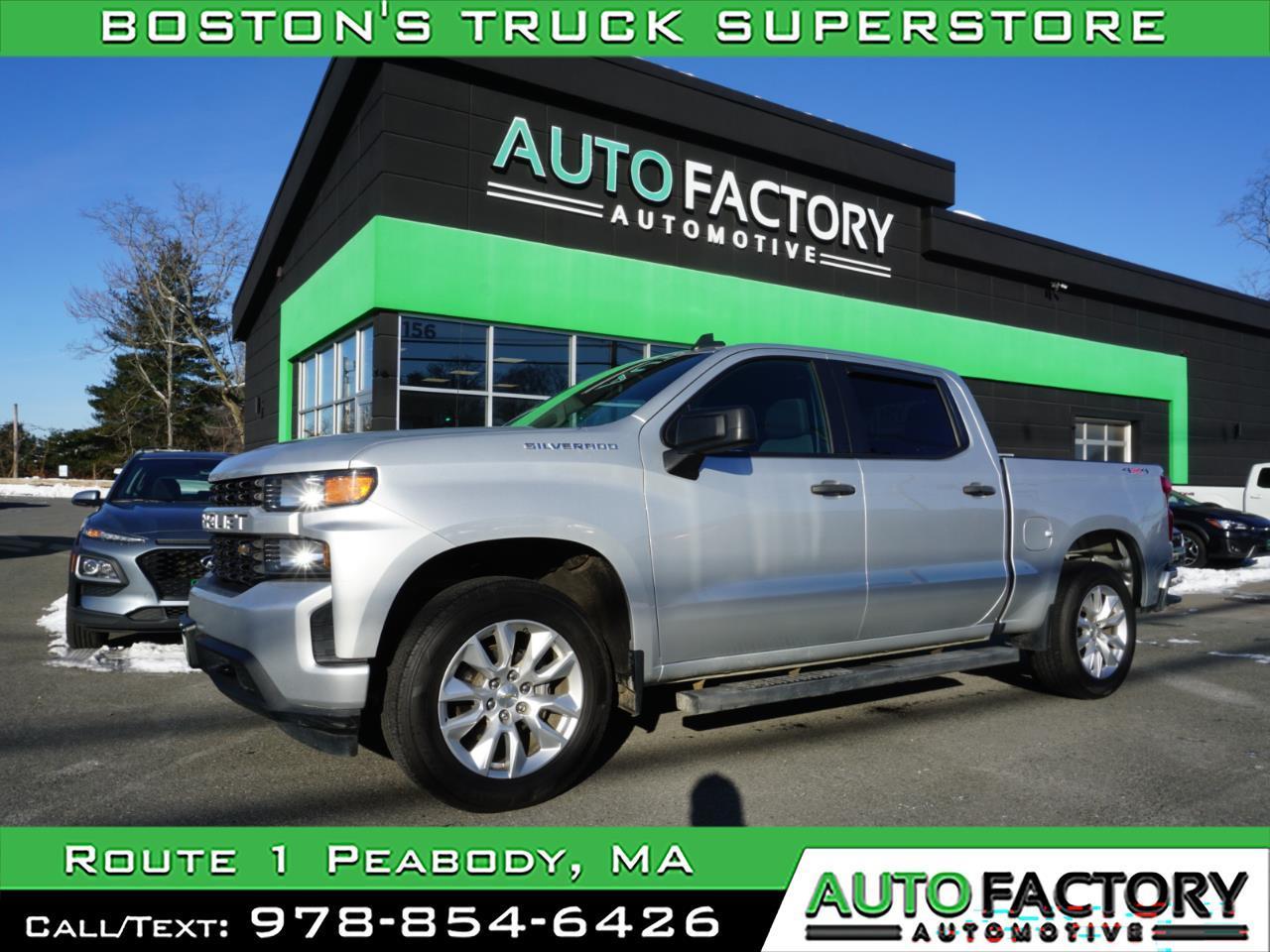 2021 Chevrolet Silverado 1500 4WD Crew Cab Custom