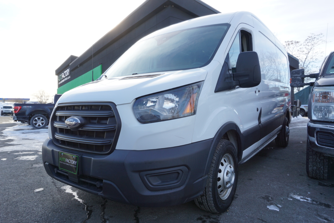 Ford Transit Cargo Van T-250 130" Med Rf 9070 GVWR AWD 2020