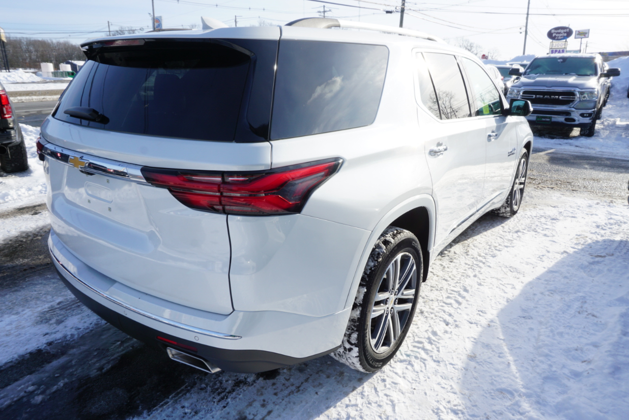 Chevrolet Traverse AWD 4dr High Country 2022
