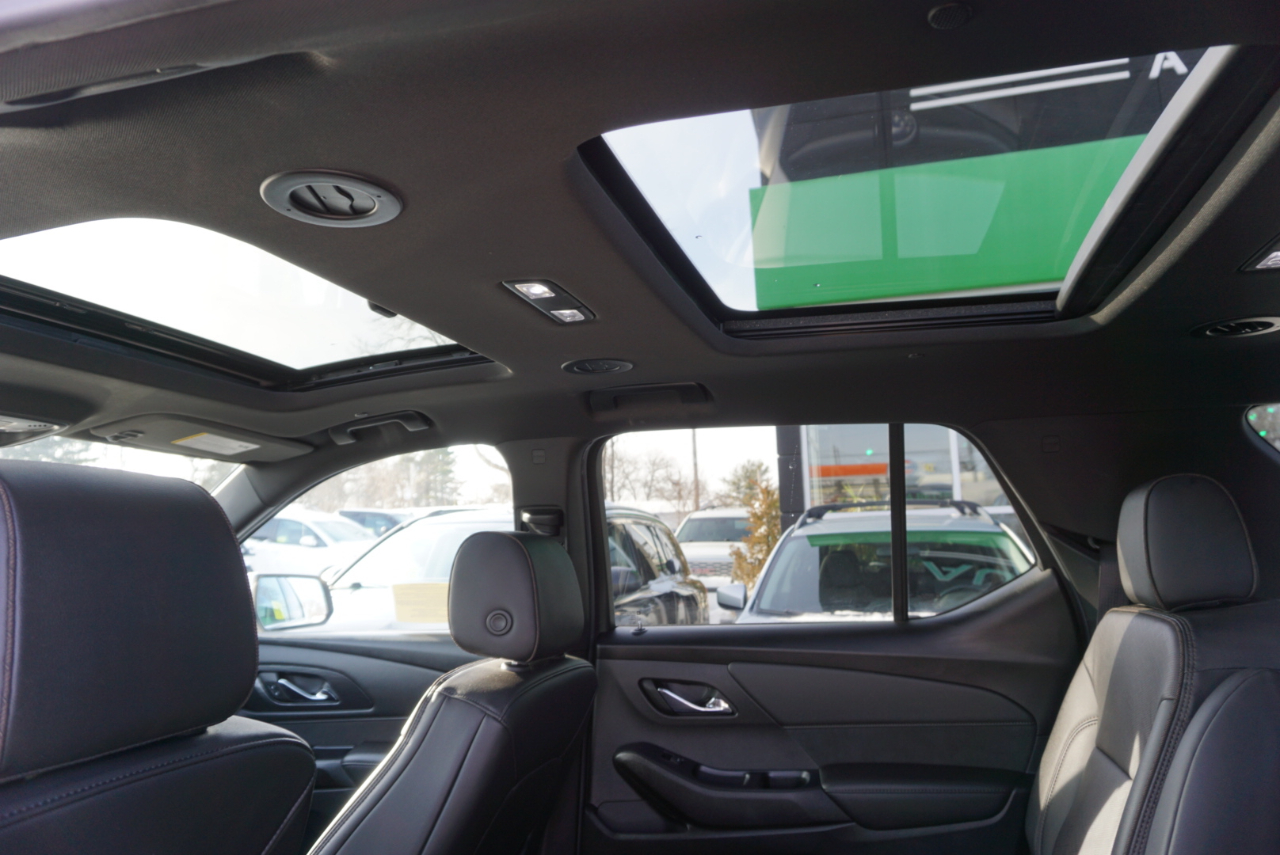 Chevrolet Traverse AWD 4dr High Country 2022