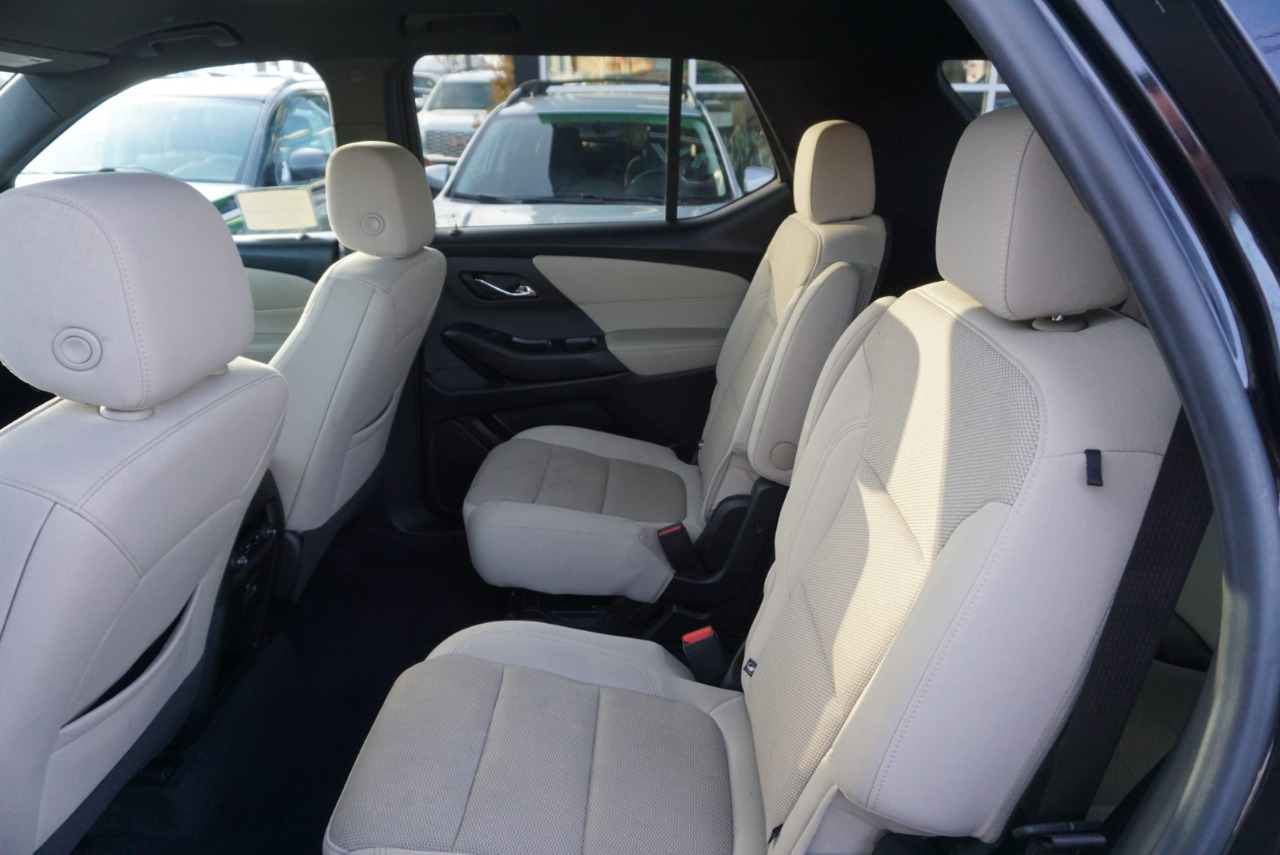 Chevrolet Traverse AWD 4dr LT 2022