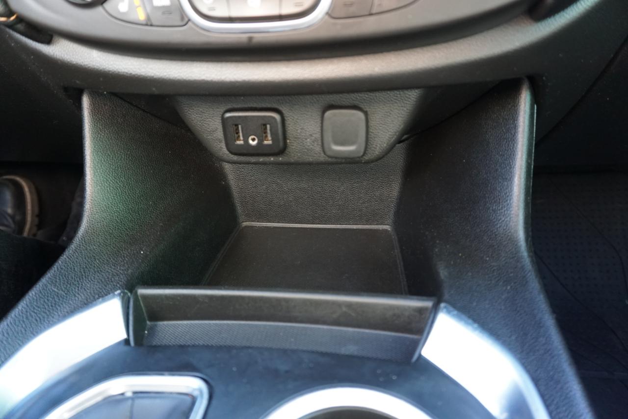 Chevrolet Traverse  2021