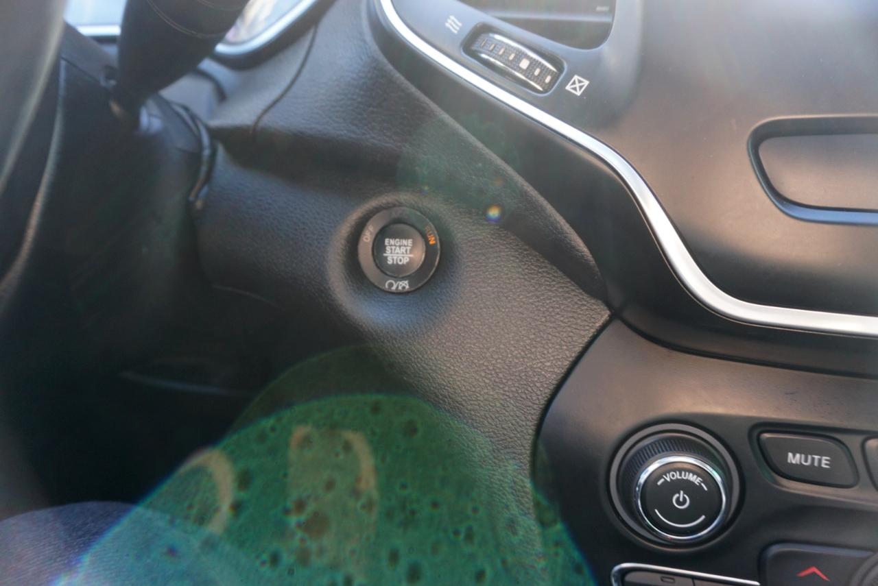 Jeep Cherokee Altitude 4x4 2019