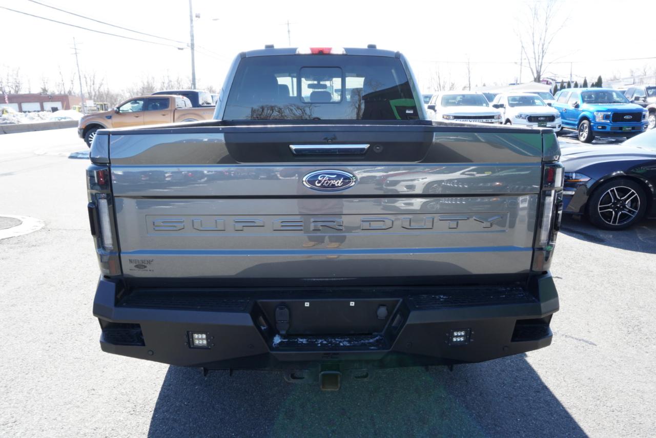 Ford Super Duty F-350 SRW  2022