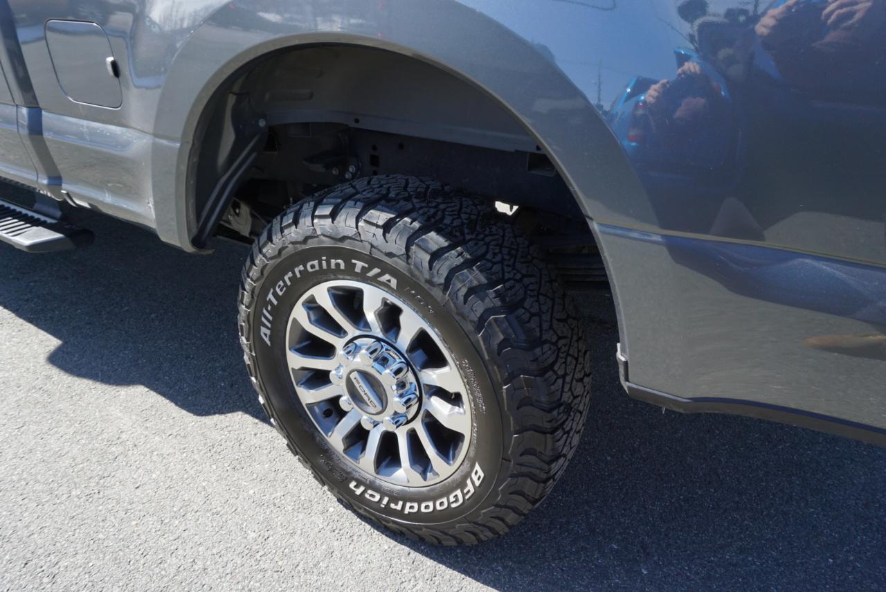 Ford Super Duty F-350 SRW  2022