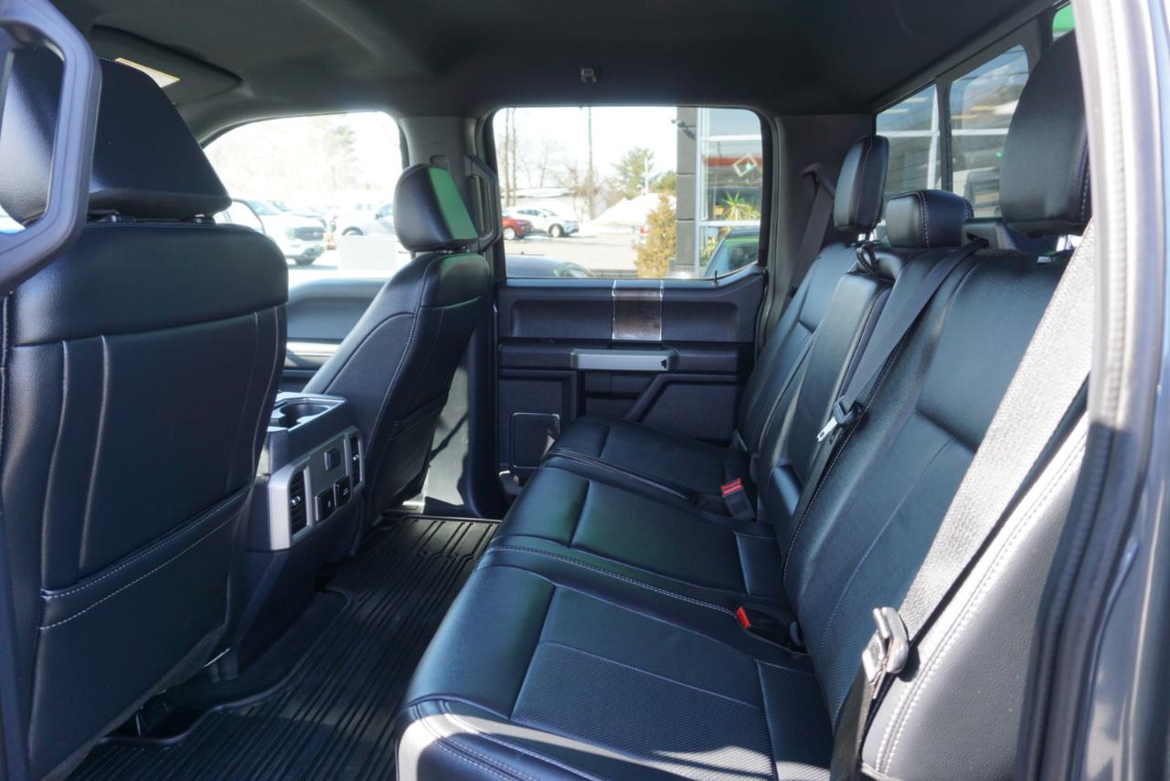 Ford Super Duty F-350 SRW  2022