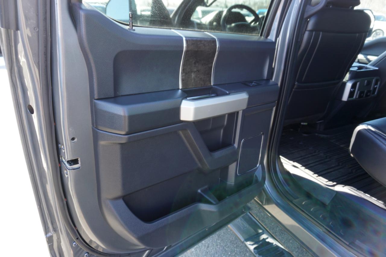 Ford Super Duty F-350 SRW  2022