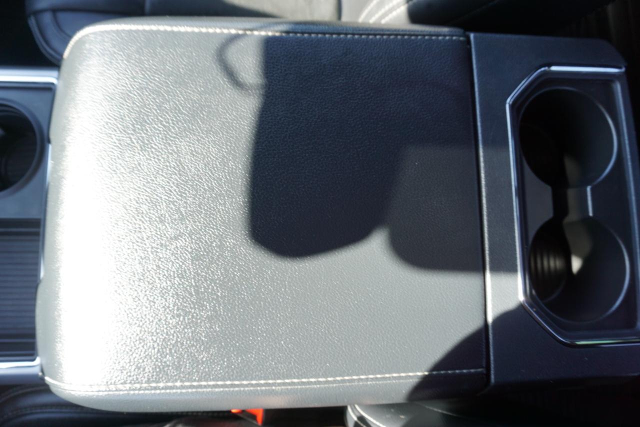 Ford Super Duty F-350 SRW  2022