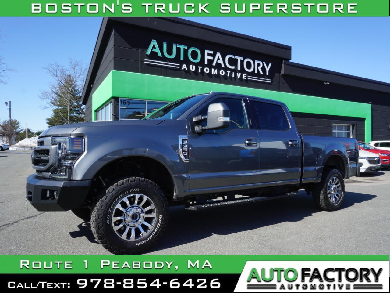 2022 Ford Super Duty F-350 SRW LARIAT 4WD Crew Cab *FX4