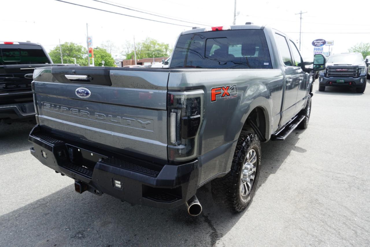 Ford Super Duty F-350 SRW  2022