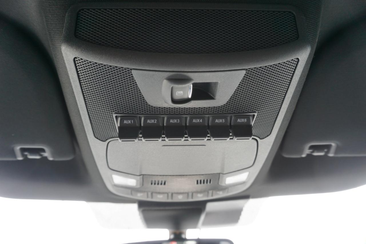 Ford Super Duty F-350 SRW  2022