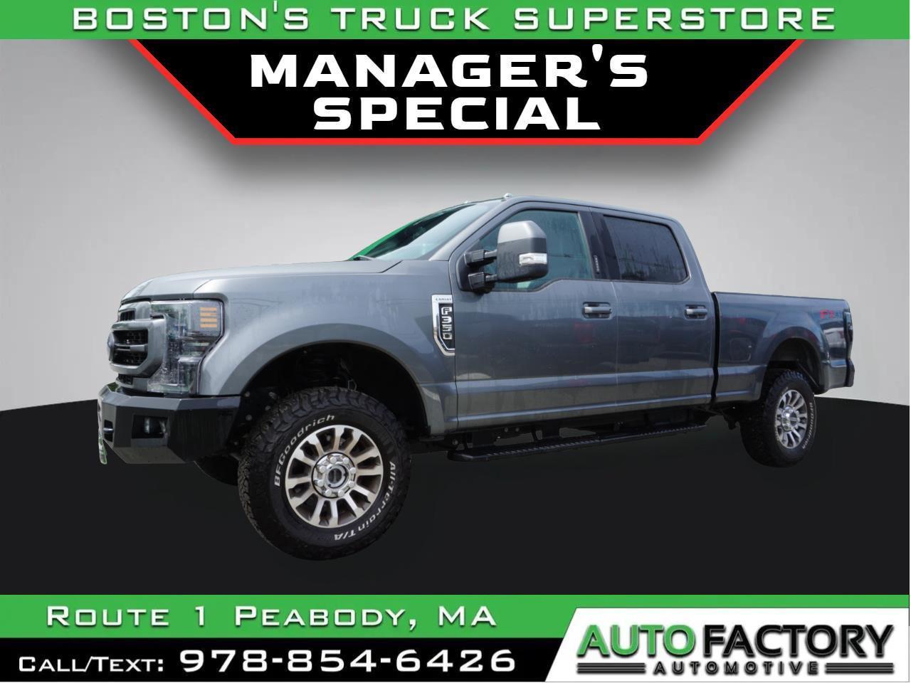 2022 Ford Super Duty F-350 SRW LARIAT 4WD Crew Cab *FX4