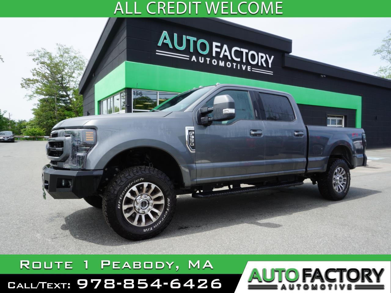 2022 Ford Super Duty F-350 SRW LARIAT 4WD Crew Cab *FX4