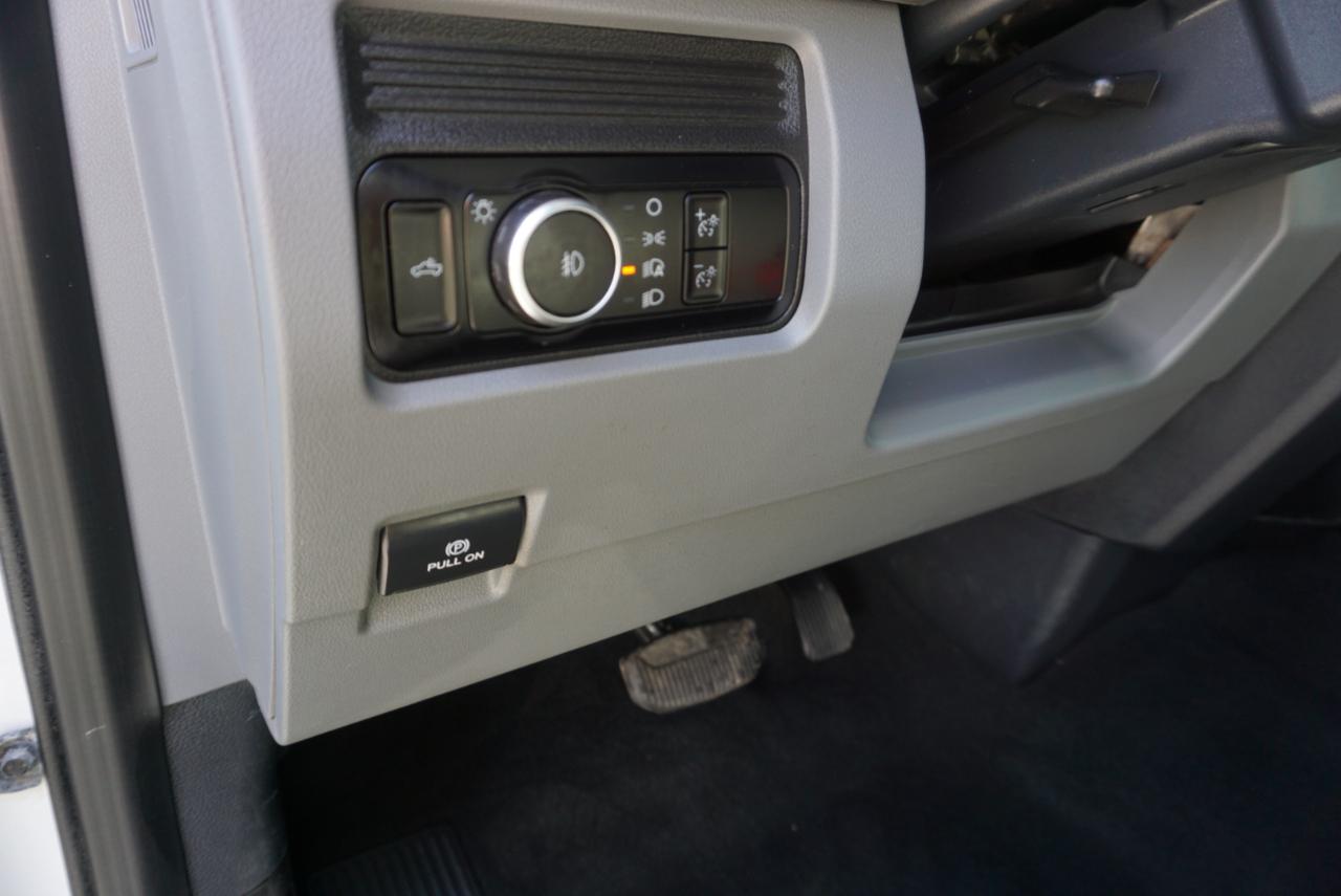 Ford Super Duty F-350 SRW  2023