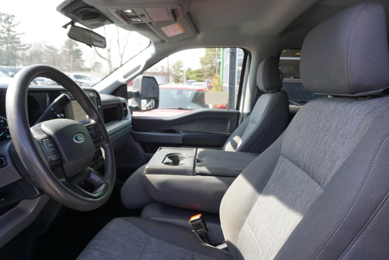 Ford Super Duty F-350 SRW  2023