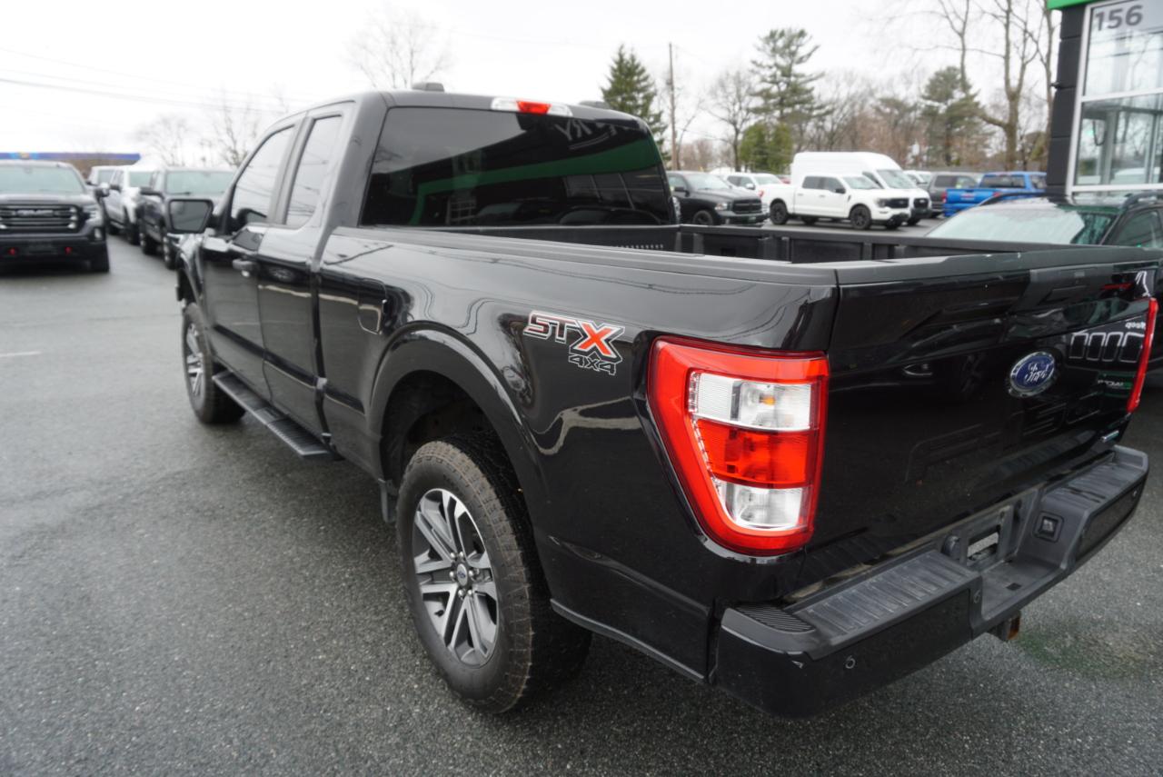 Ford F-150  2021