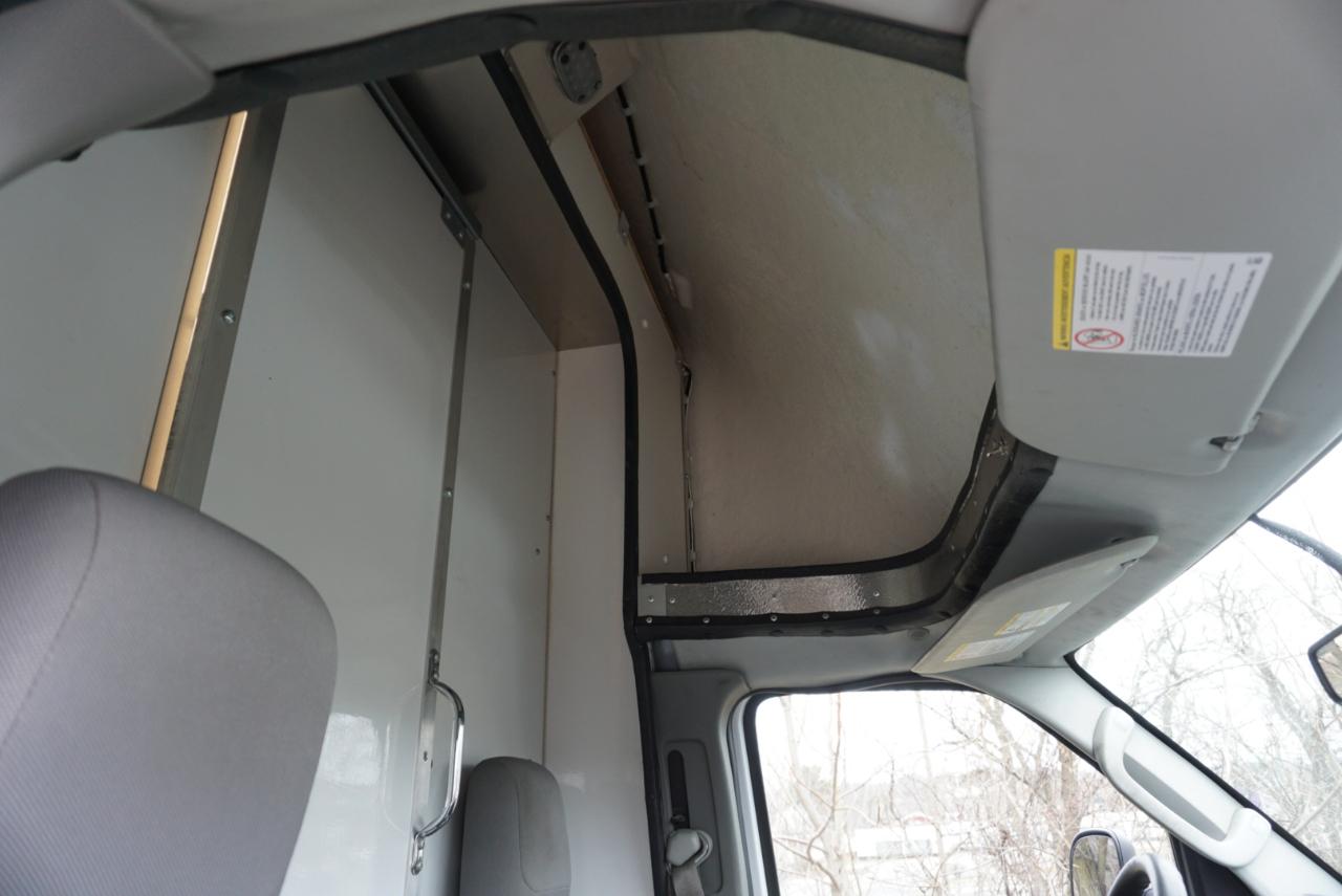 Ford E-Series Cutaway  2021