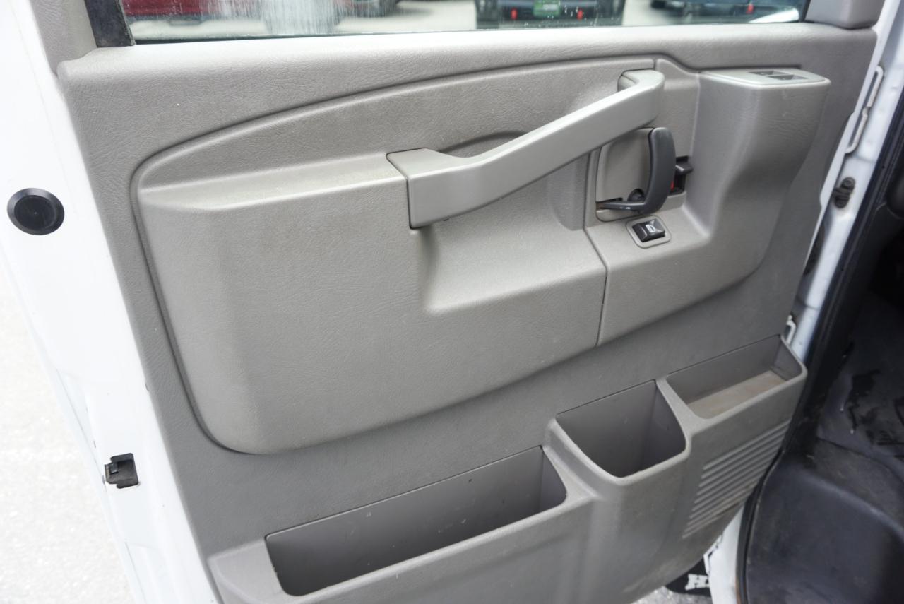 Chevrolet Express Cargo Van  2018