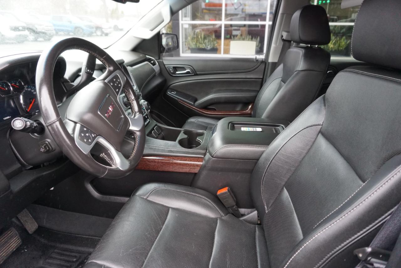 GMC Yukon XL 4WD 4dr SLT 2019