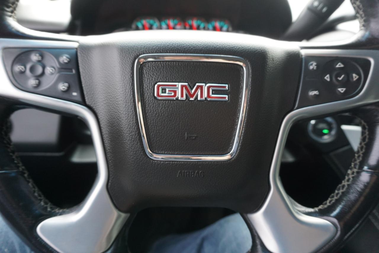 GMC Yukon XL 4WD 4dr SLT 2019