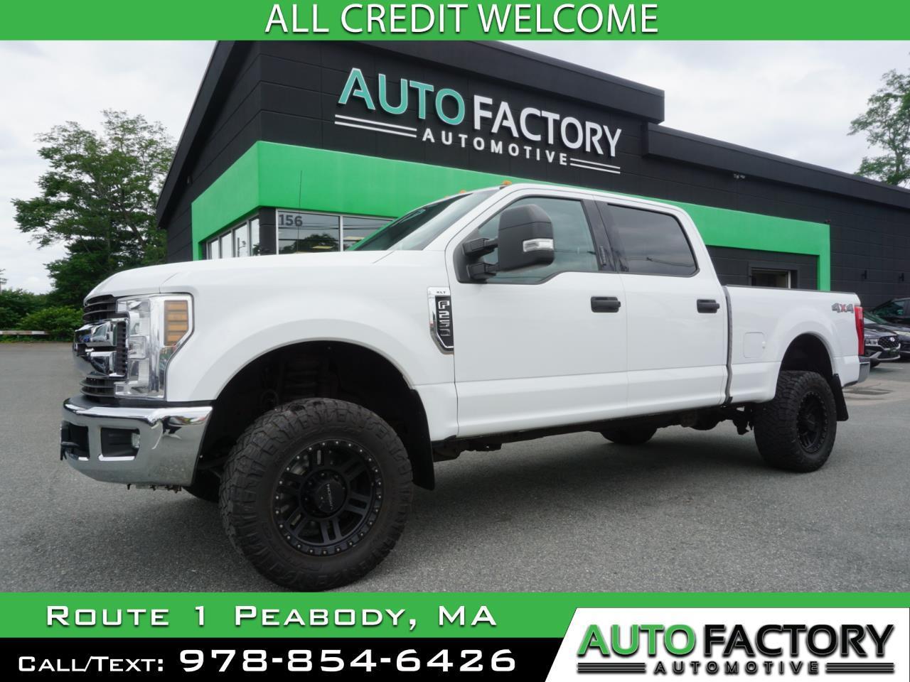 2019 Ford Super Duty F-250 SRW XLT 4WD Crew Cab *LIFTED